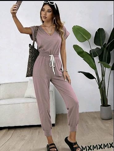pull i bear: 🔥 A K C I J A 🔥 Lagani pamucni kombinezoni za svaki dan Cena: 1.850 — 4