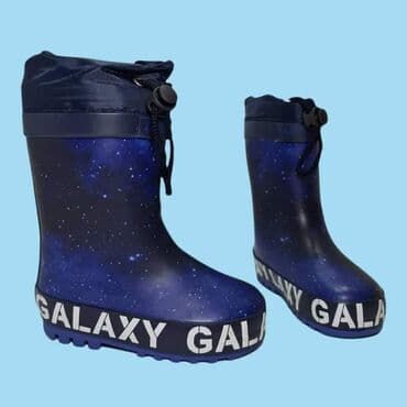 dečija obuća top: 22 - 35
2800 — 5