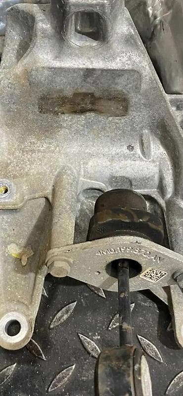 spaneri za vezivanje auta: AUDI Q5 80A 2018 NOSAC STOPA MOTORA 80A199308A 4M0199870AN | Audi a3 — 3
