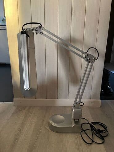 sto i stolica za devojcice: Stona lampa, Upotrebljenо — 1