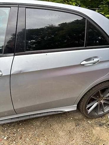 VRATA W212 ZA MERCEDES BENZ E KLASA, E 200, E 220 . OD 2009. DO
