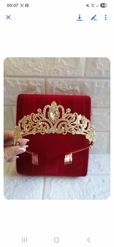 mokasine novi sad: Versace, Set: Crown, Material: Stainless steel, Cubic zirconia — 1
