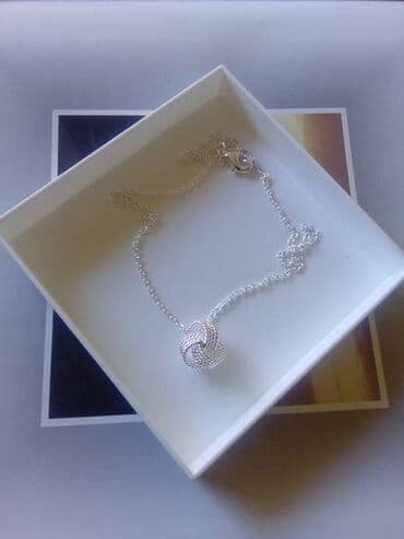 Muška obuća: Ogrlica sa priveskom, Materijal: Srebro — 1