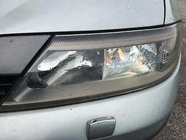 sidro za camac: XENON FAROVI LAGUNA 2 ZA RENAULT LAGUNA — 2