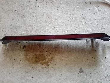 STOP LAMPA ZA VOLKSWAGEN GOLF 4 | delovi za golfa 4 — 1