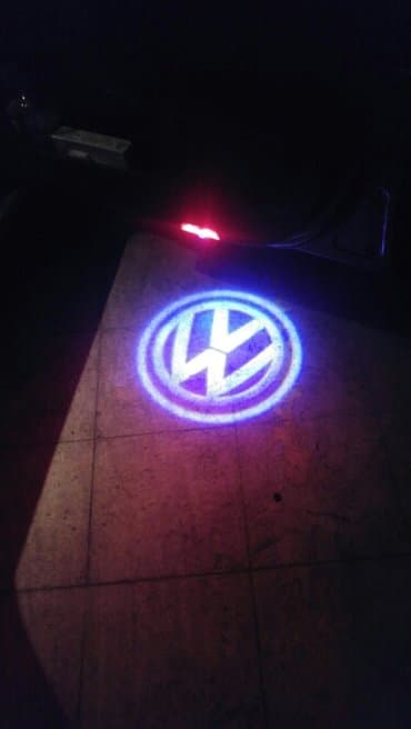 Vozila: Led logo projektor za vrata - komplet od 2 komada. Ugrađuju se umesto — 1