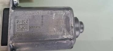 auto prikolice subotica: MOTORIC ZA VOLKSWAGEN GOLF 7 - 5Q4959811A | Motoric podizaca stakla — 3