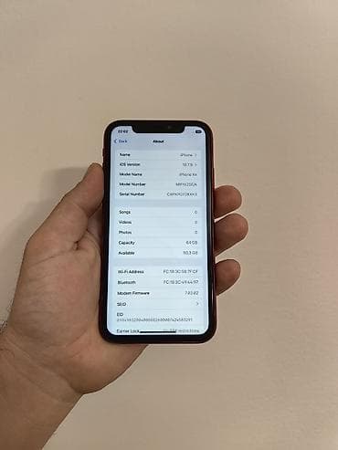 brzi punjac za telefon: Iphone XR cveni, sim free. Verzija sa 64gb memorije. Telefon je ok — 6