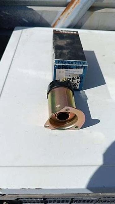 opruge ruma: AUTOMAT ALANSERA SA TRI RUPE ZA OPEL KADETT, CORSA A | Automat — 2
