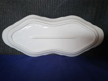 posuda za puter: Tanjir,vintaz za serviranja,posluzenja porcelanski. Tanjir — 12