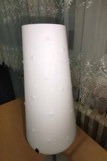 pojačalo i zvučnici: Stona lampa Dekorativna stona lampa. Zanimljivog dizajna, uklopiće se — 2