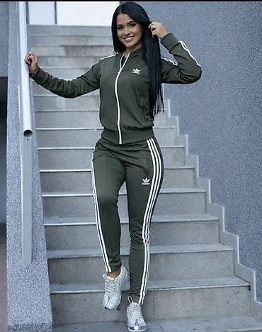 svecane pantalone i bluze: Mokra likra
s, m, l, xl
3300 din 
🟢 — 3