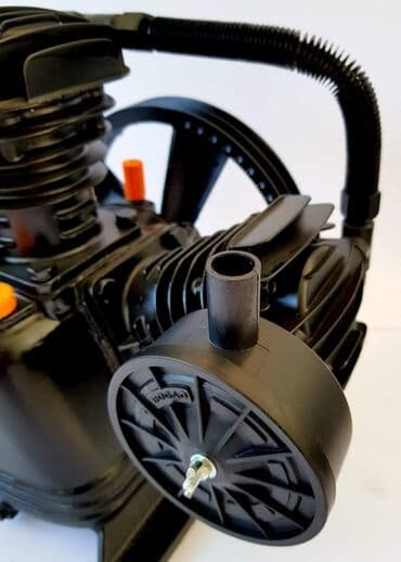 besumni kompresor 50l: Prodajem novu i kvalitetnu kompresorska glava sa 3 klipa. Model — 4