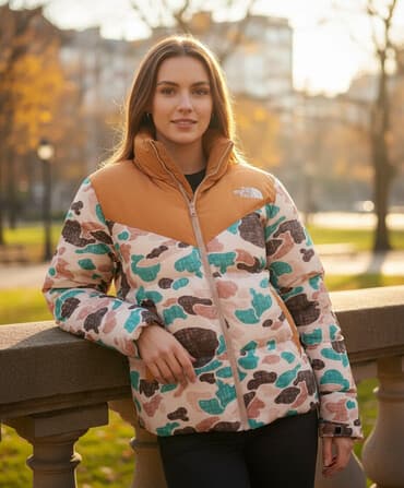 ženske zimske jakne new yorker: The North Face, M, Maskirni, Sa postavom — 1