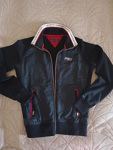 Tommy Hilfigera sportska jakna – veličina M. - Model sa rajsferšlusom na lalafo.rs Tommy Hilfigera sportska jakna – veličina M. - Model sa rajsferšlusom