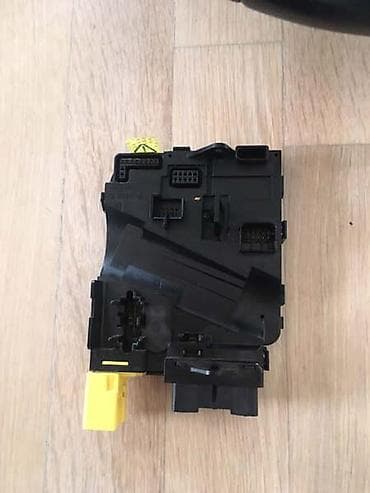 diagnostika za kola: VOLAN AIR BAG ZA AUDI A3 OD 2003. DO 2012. GOD. | Za Audi A3 od 2 — 5