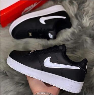 nike air force sa crnim znakom: Nike, 41, color - White — 1