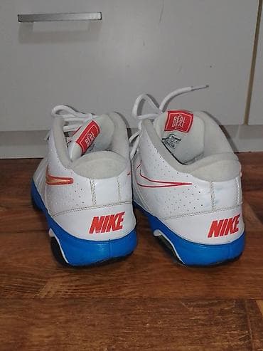 adidas gumene patike: Nike košarkaške patike – beli gornjište sa plavo‑crnim đonom i — 5