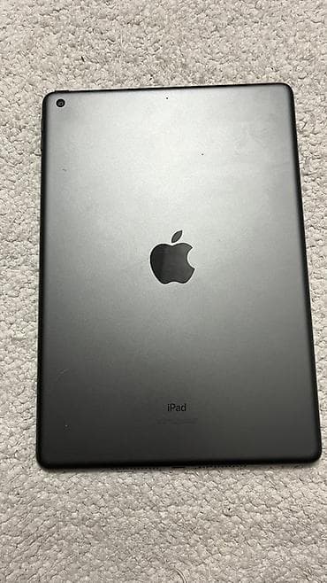 Apple iPad – Space Gray - 9.7-inčni Retina ekran sa True Tone