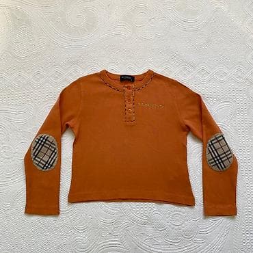 Shorts: Burberry bluza za devojcice Nije puno nosena,u ok stanju Na jednom — 4