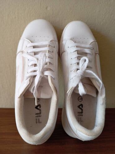 c a papuce: Trainers, FILA, size - 41 — 2