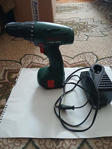 filc za poliranje aluminijuma: Bosch PSR 1200 bežična bušilica/odvijač sa punjačem i baterijom. - — 2