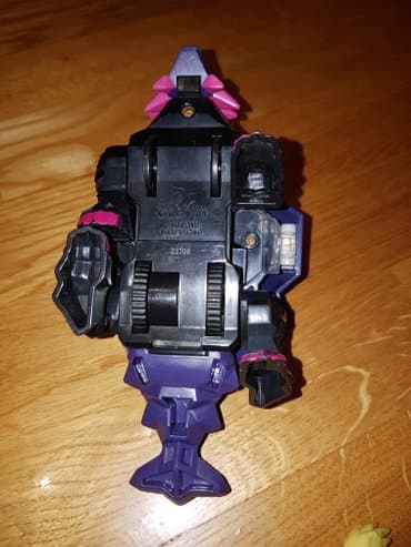 robot kuca igracka: Original cartoon network ben 10 igracka. Masina - vozilo od action — 5
