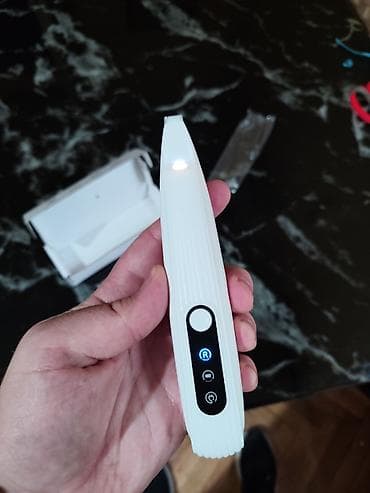 philips za lokne: Mali precizni trimer za uklanjanje dlačica na nezgodnim mestima pasa — 1