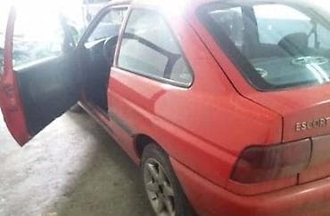 rover 75 prodaja: STOP LAMPE ZA FORD ESCORT OD 1995. DO 2000. GOD. | FORD velika — 2