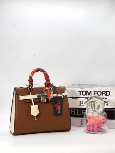 Travel suitcases and bags: Tasne 
pk — 2