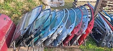 hdm delovi: PREDNJA DESNA VRATA ZA PEUGEOT 206 | imam sve delove za peugeot 206 — 1