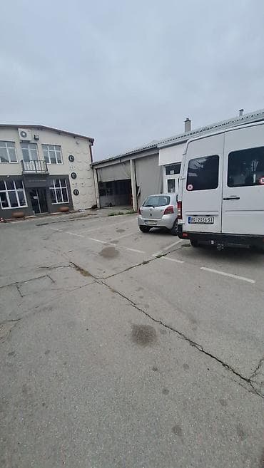 kancelarijski prostor izdavanje: Iznajmljujem magacinski i kancelarijski prostor - Zemun. Lokacija — 4