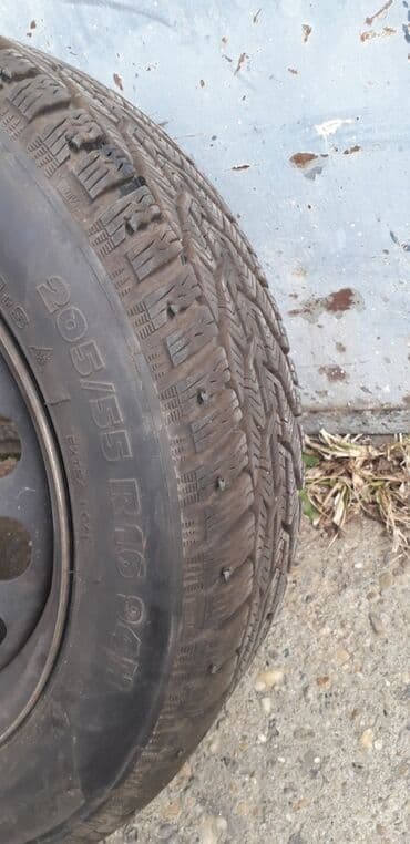 zimske gume i felne: Prodajem gume zimske sa celicnim felnama i orginal ratkapama 5x12" — 4