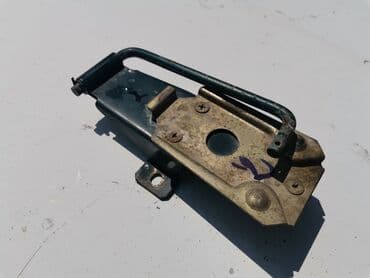 motor brisaca zastava 101: Drzac prednje haube sa drzacem boce brisaca Lada 21213,21214 Niva — 6