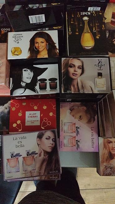 magnetne trepavice lilly cena: Veliki izbor setova parfema (Eau de Parfum) za žene i muškarce — 4