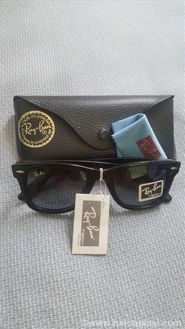tech fleece novi model: Ray ban wayfarer, crne, unisex, nove. Staklo crno i crn ram — 1