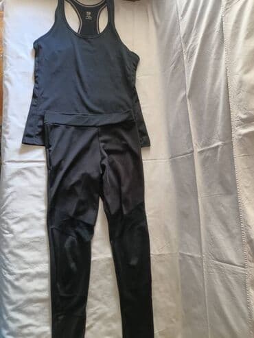 dva i po muškarca sa prevodom: Sportswear set, For adults, Used — 1