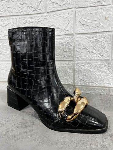 obuca 40: Gležnjače, 41 — 10