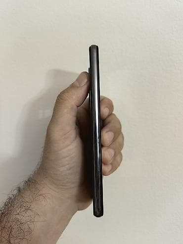 kuhinja sa ugradnom rernom: Samsung A52 dual sim sim free, sa 6/128 gb memorije. Dobro očuvan i — 2