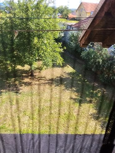 sobe za izdavanje zajecar: Kuca ma prodaju u mirnom.fva kupatila kuca se sastoji od prizemljai — 4