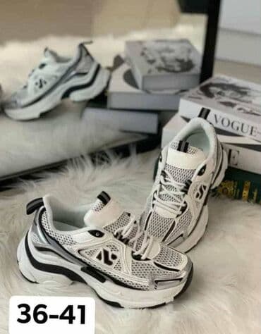 Women's Sneakers and athletic shoes: 41 — 1