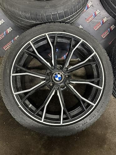 karike golf 2: BMW set felni sa gumama – 19” - Model: BMW M stajling višekraki — 3