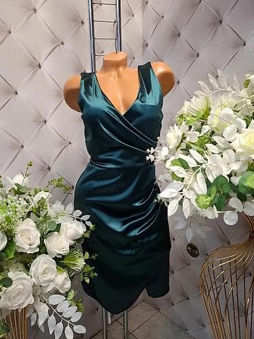 Haljine: Saten haljina midi dužine – elegantan model sa preklopom - Materijal — 5