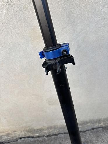 zastava srbije i rusije: Trotinet je potpuno ispravan i u odlicnom stanju sa sitnim tragovima — 3