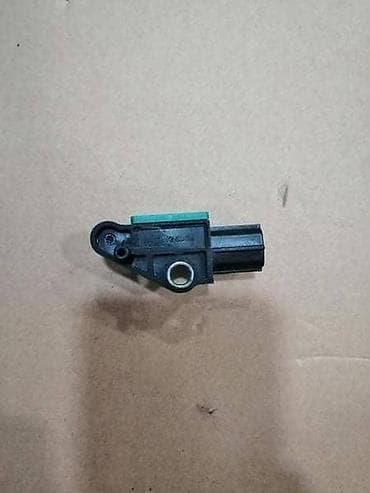 7 jota koja guma: SENZOR UDARA AIR BAG ZA VOLKSWAGEN PASSAT B1, PASSAT B2, PASSAT B3 — 2