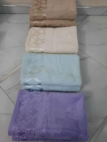 frotir: Kupaci peškir ? 0.9 veličina
Plis frotir
1400din — 5