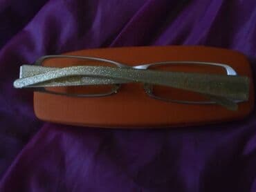 batch kod parfem: Prescription glasses — 2