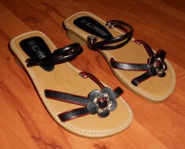 h m haljinice za devojcice: Fashion slippers, Size - 28 — 3