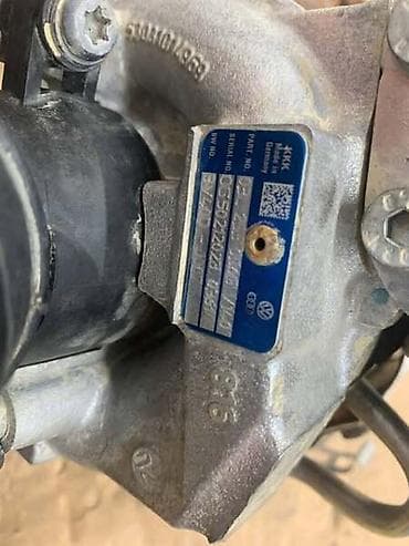 stari auti: TURBINA ZA VOLKSWAGEN TIGUAN - 03L253056G | Turbina 2.0 TDI — 3