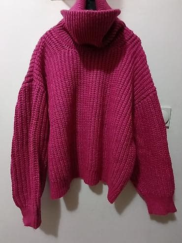 tasnice mona: Ženski džemper sa rol kragnom – fuksija roze - Model: oversize kroj — 2